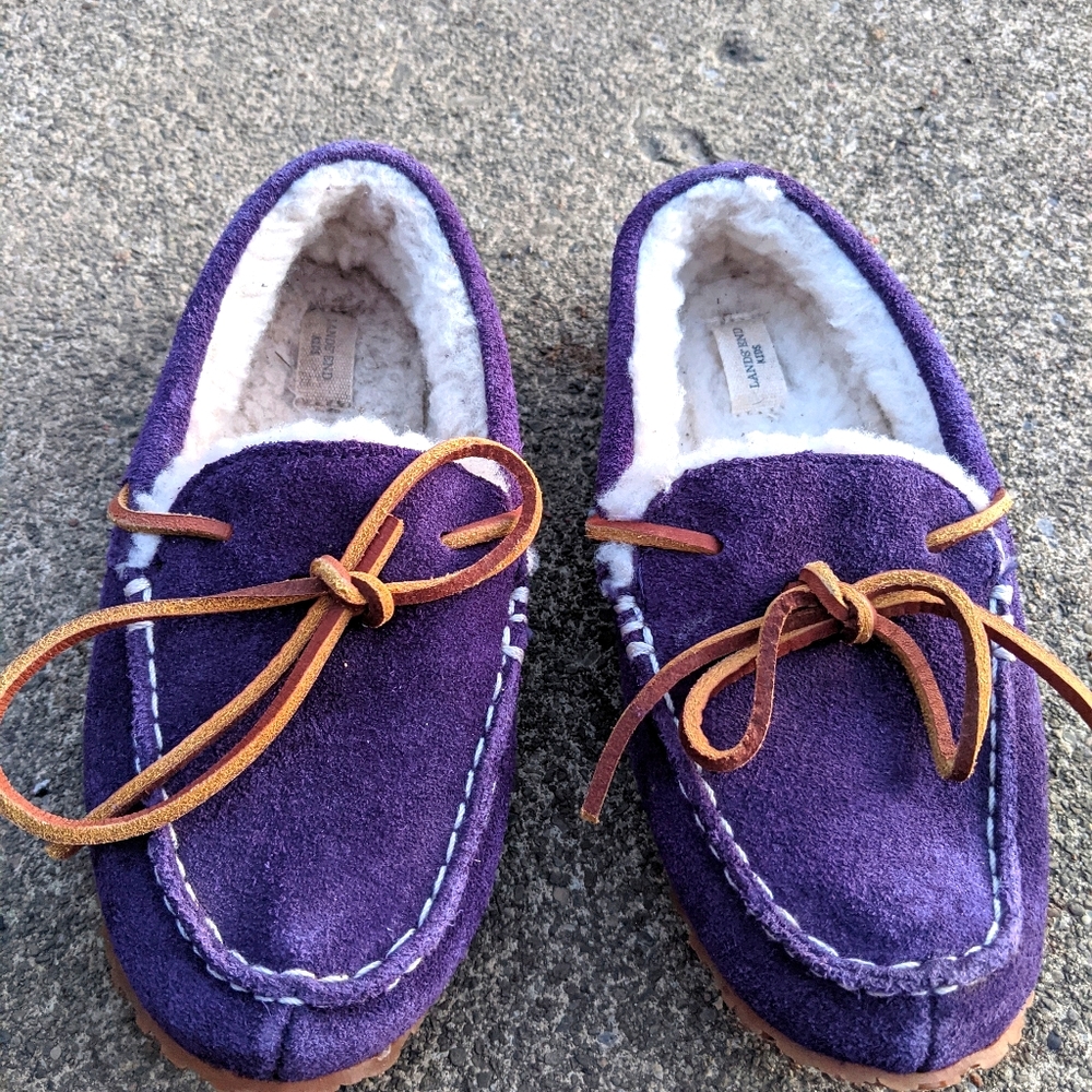 Girls Lands' End Purple Leather Slippers Size 12